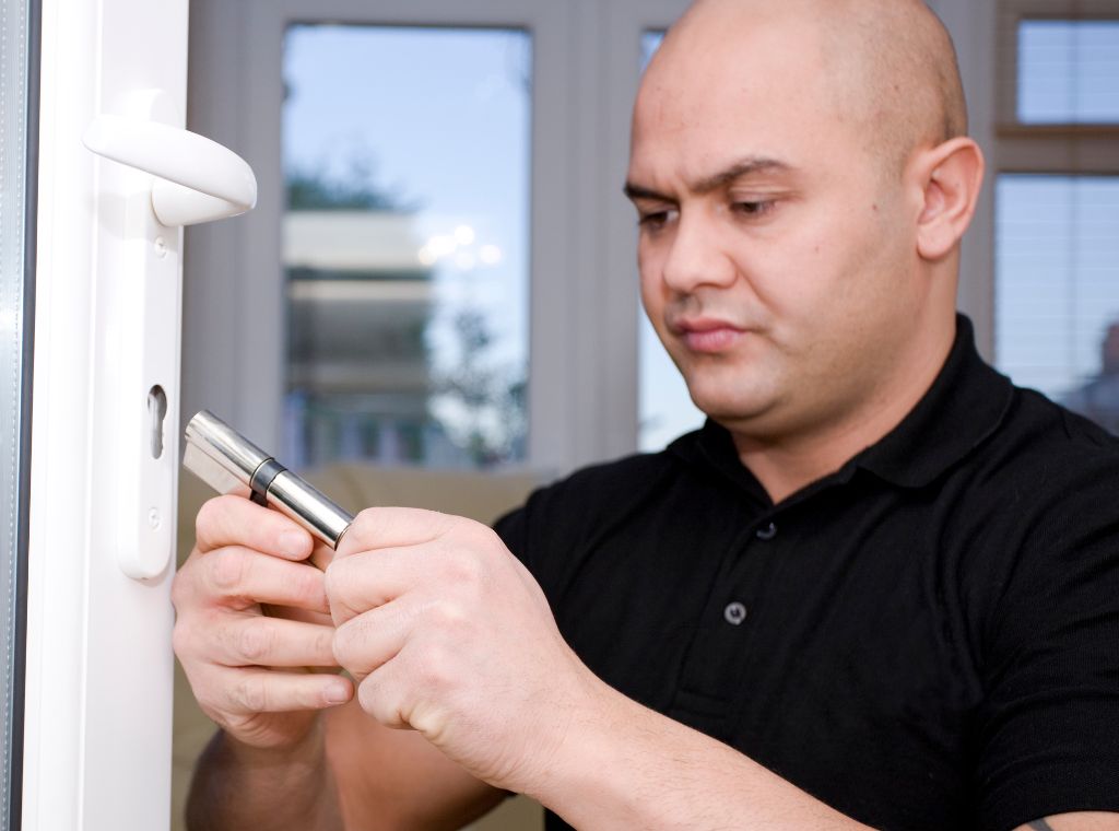 Lock Installation - Professional Locksmith Service